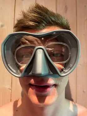 Cressi Z1 diving mask with YouZee Clip-In fitted