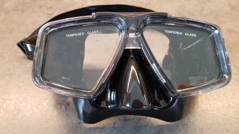 Diving mask that YouZee Clip-In does not fit in